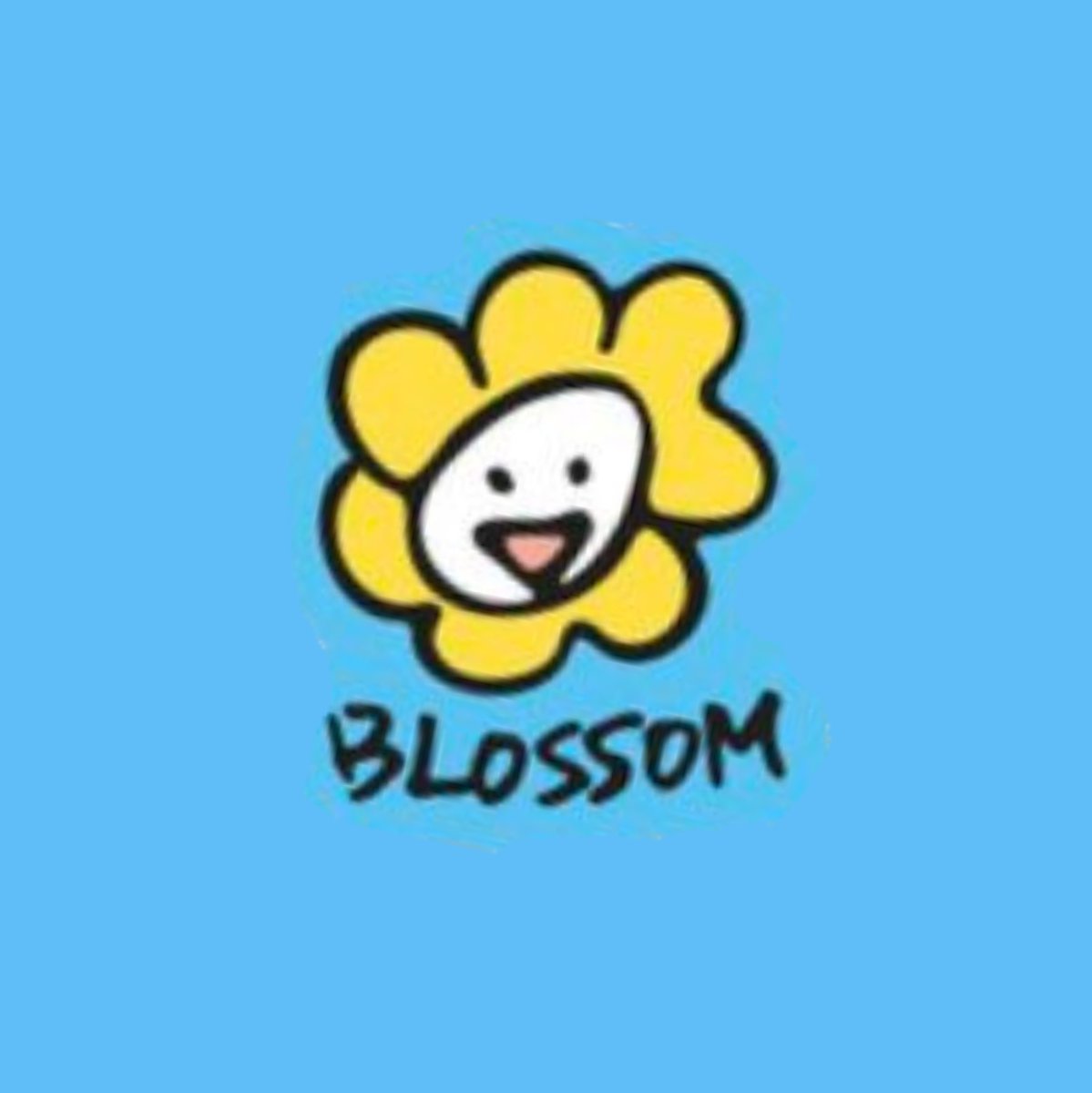 DohKyungsooINA's tweet photo. Drop for BLOSSOM!!! 💐💐🔥

#BLOSSOM_OutNow
#DOHKYUNGSOO_MARS
#오후6시_도경수Mars
#성장하는_도경수_Mars
#디오 #도경수 #DohKyungsoo #DO @companysoosoo_ https://t.co/6QhqS1jxaJ