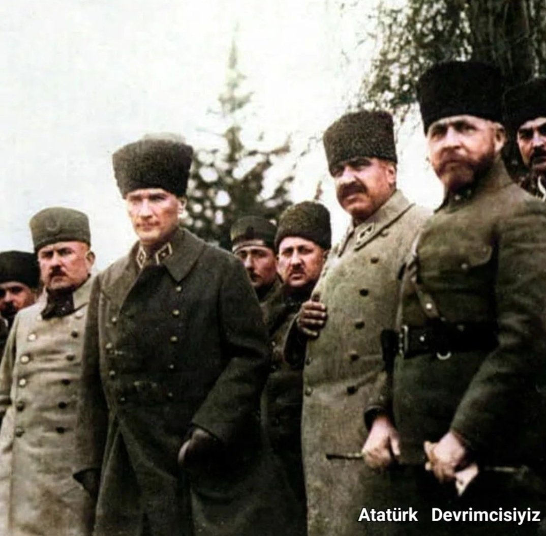 DEVRİMCİ Olmak Zor Zanaattır;
Emek İster,Yurttaşlık Bilinci İster.
Atatürk ilke ve Devrimlerine 
Bağlılık İster!
#GaziMustafaKemalATATÜRK🇹🇷