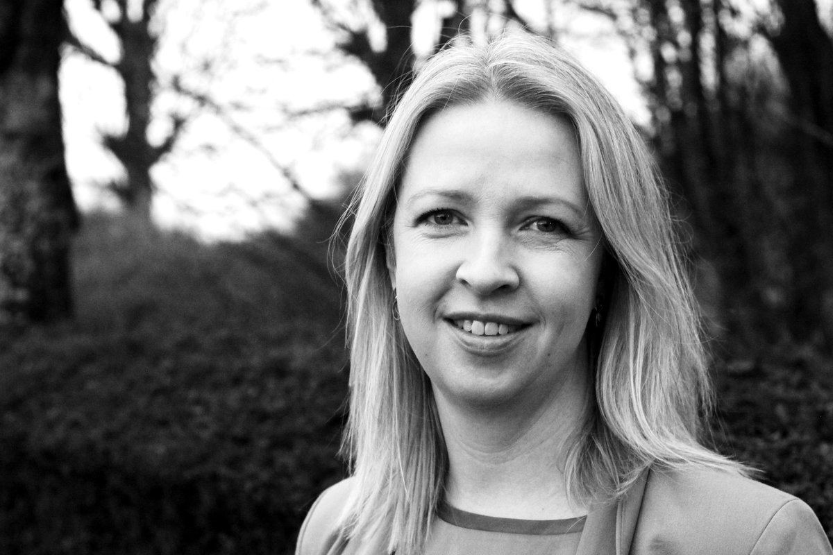 DEFACTUM (@dkfact) on Twitter photo - De projekter, vi arbejder med, de udspringer fra, hvad det er for nogle behov, der er hos praktikerne, fortæller programleder <a href="/StergaardLisa/">Lisa Gregersen Østergaard</a> og understreger, at projekterne ofte udspringer af borgernes behov for sammenhængende #rehabilitering. Se videoen region-midtjylland.23video.com/secret/9844403… - De projekter, vi arbejder med, de udspringer fra, hvad det er for nogle behov, der er hos praktikerne, fortæller programleder <a href="/StergaardLisa/">Lisa Gregersen Østergaard</a> og understreger, at projekterne ofte udspringer af borgernes behov for sammenhængende #rehabilitering. Se videoen region-midtjylland.23video.com/secret/9844403…