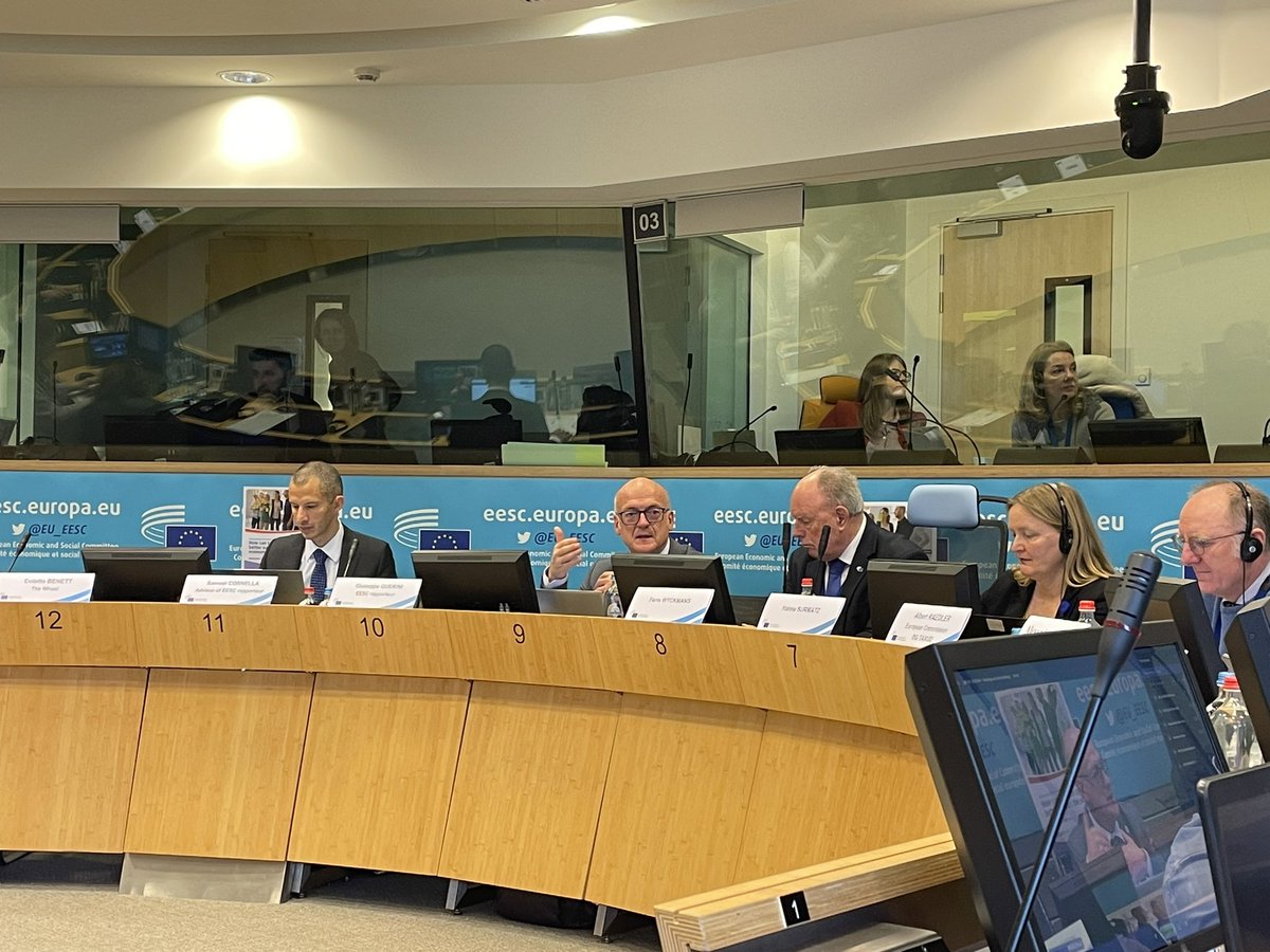 We are this morning at the @EESC_ECO to discuss how can taxation systems better support the social economy with experts from the @EU_Commission, @OECD and civil society at a public hearing co-organised by our president @GiuseppeGuerin1 📈🌱