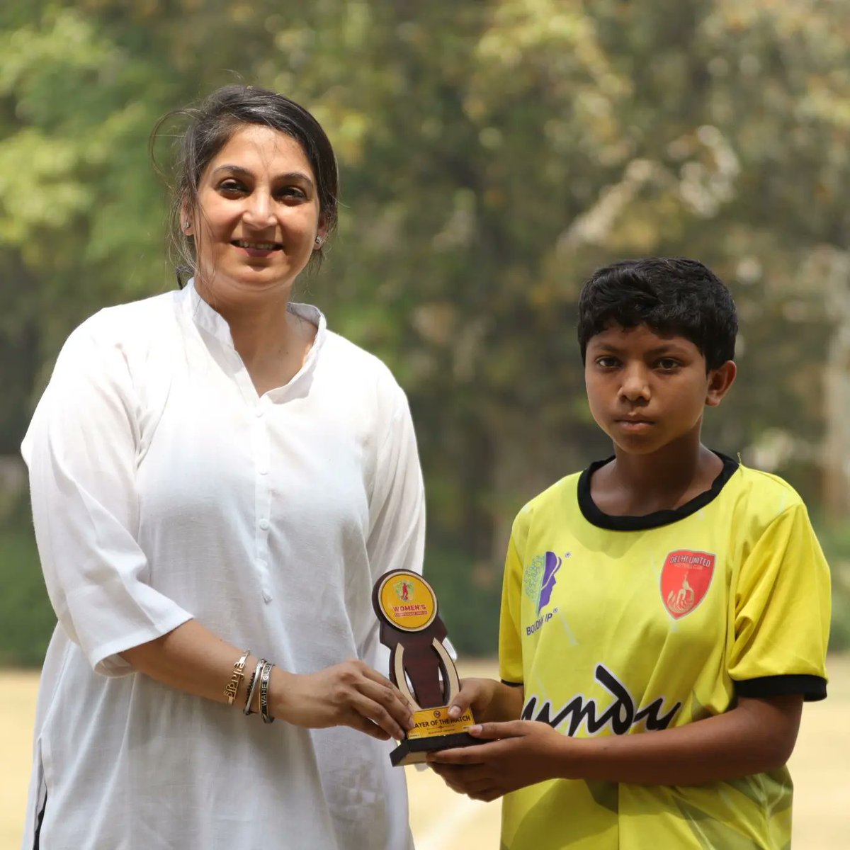 Delhi United FC shows no mercy on the field today! 🔥

DUFC 9️⃣-0️⃣ PHFC

Ambika Dhurwey from Delhi United FC won the Player of the Match award 🏆

#footballdelhi #DSAWC #WomensChampionship 
#Indianfootball