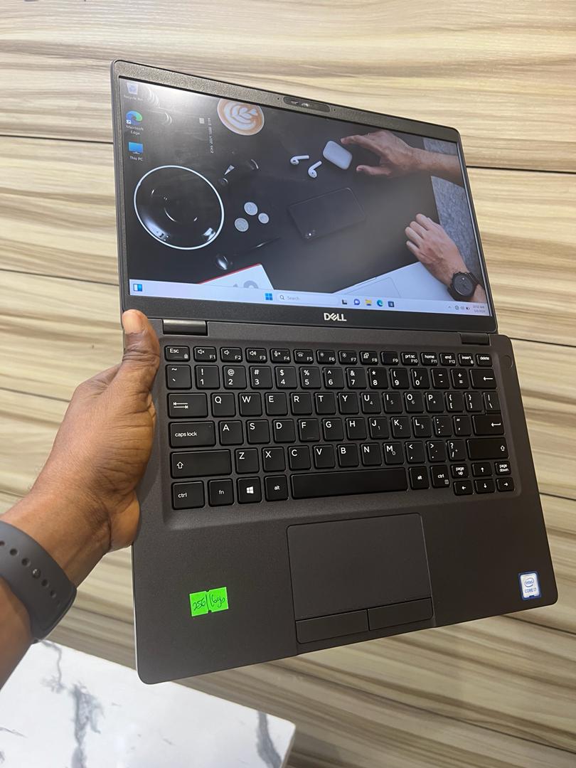 SuperNeat UK pre-owned Dell latitude 5300 Corei7 8/256gb ssd 8th generation Keyboard light 380k To place your order; 📩:08095555925 📞:09069129836 #gamingpc #Cybersecurity #SoftwareEngineering #MetGala2024 #MondayMotivation #uiuxdesign #VideoEditing #copywriting #Excel