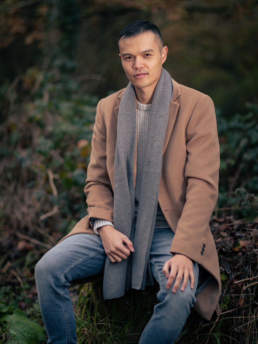 This is probably my favourite shot from my photoshoot with the magnificent photographer Keith James 📸

It doesn’t look it but it was a cold winter day 🥶 when we took this.

#winter #autumn #autumnvibes🍁 #autumncolors #autumnleaves #malemodel #malefashion #malemodelling #model