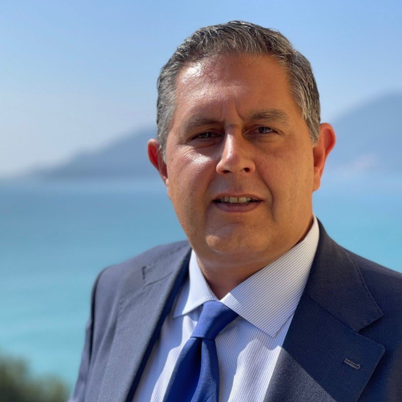 Il Presidente della Regione Liguria Giovanni Toti è stato arrestato (non indagato, ma proprio arrestato) all’alba, e messo agli arresti domiciliari con l’accusa di corruzione (ambientale, per atti contrari a doveri d’ufficio e promesse elettorali). Non è però il solo: sono state…