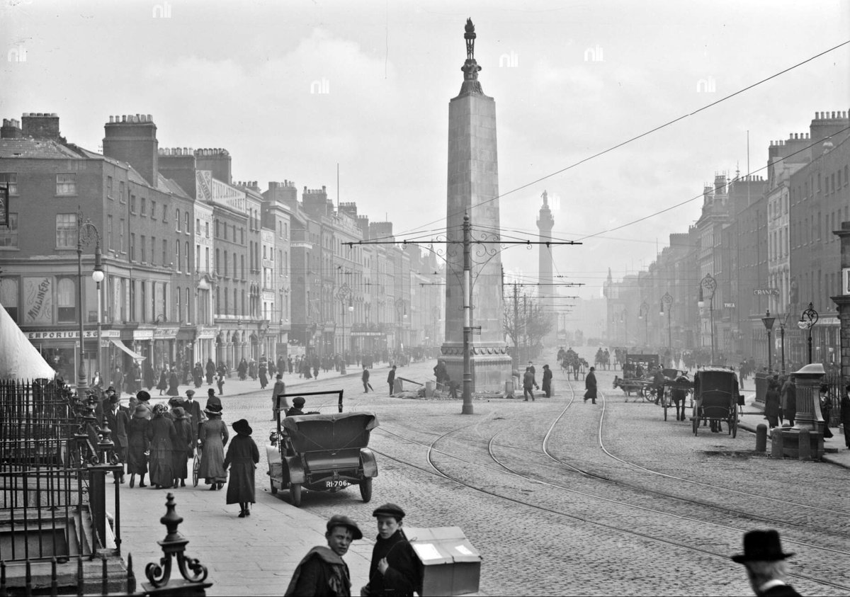 Upper Sackville Street, Dublin (now O'Connell Street) from the  Dublin Easons Collection, c. 1910 #visitdublin #vintagedublin #timetraveller
