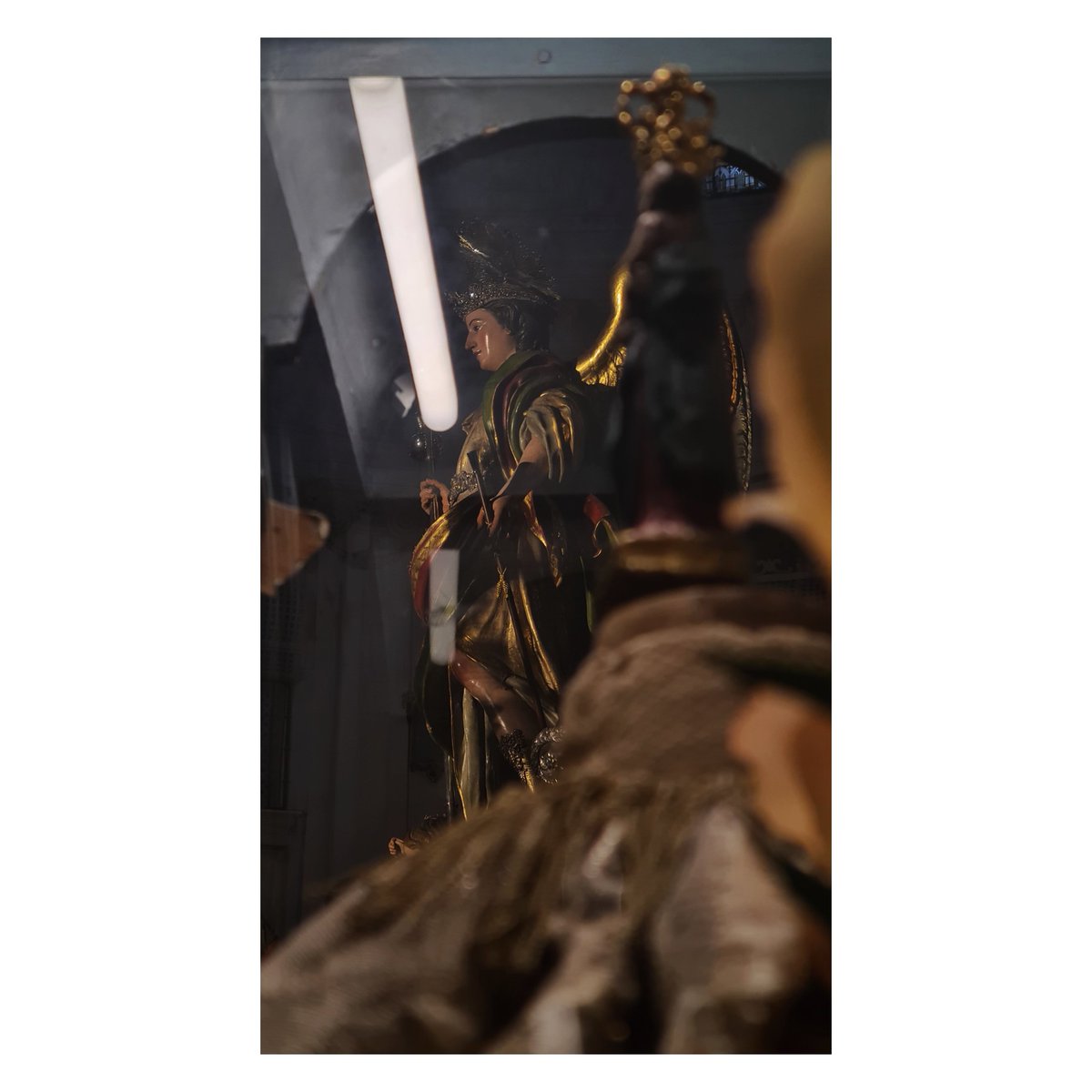 [ ÁNGELES DE NEÓN ]
.
.
.
San Rafael y la Virgen del Pozo. Alonso Gómez de Sandoval ( 1795 ) y anónimo ( S.XVII ). Iglesia del Juramento. Córdoba 
.
.
.
#sanrafael #cordoba #mayo #art #barroco #photo