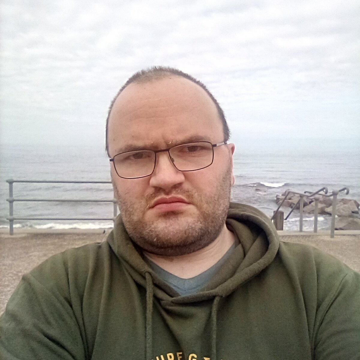 #NewProfilePic

First outdoor selfie of the year. Taken on Cleveleys Promenade.