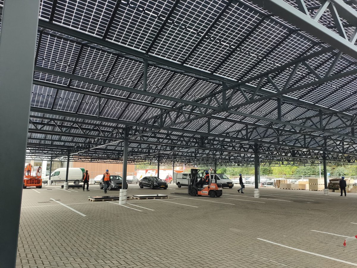 Green Shield Group announces partnership with Solfit

Chris Ridehalgh said: "We are proud to be working with Solfit and leading the way in the renewable energy industry.”

#solarcarports #solarpanels #netzero