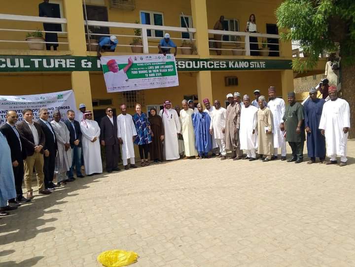 Kano State Commissioner of Agriculture, Dr. Danjuma Yankatsari, warmly welcomed the representatives of Lives and Livelihoods Fund Donors, an NGO dedicated to supporting communities. The NGO expressed their intention to collaborate with the KNST to provide assistance to the Kano