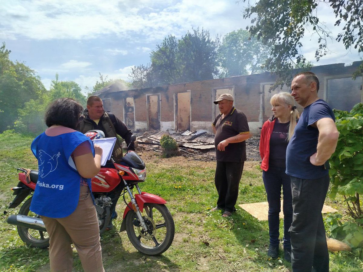 @MissionProliska arrived to Druzhba, Sumy Oblast and provided assistance to 33 residents in the form of materials for quick repair and non-food items from @UNHCRUkraine. Psychological assistance and social support were also provided. #Proliska #Bravepeople #UNHCRUkraine