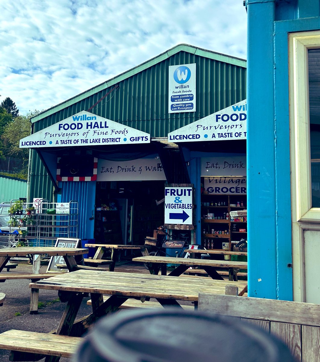 The morning fuel stop ☕️ 

📍Oxenholme Lake District 

🔵🔵🔵

#LocalNewandFighting4You #Matty4WestmorlandandLonsdale #Conservatives #Matty4WandL #LakeDistrict #Cumbria #Westmorland #Lonsdale mattyjackman.uk