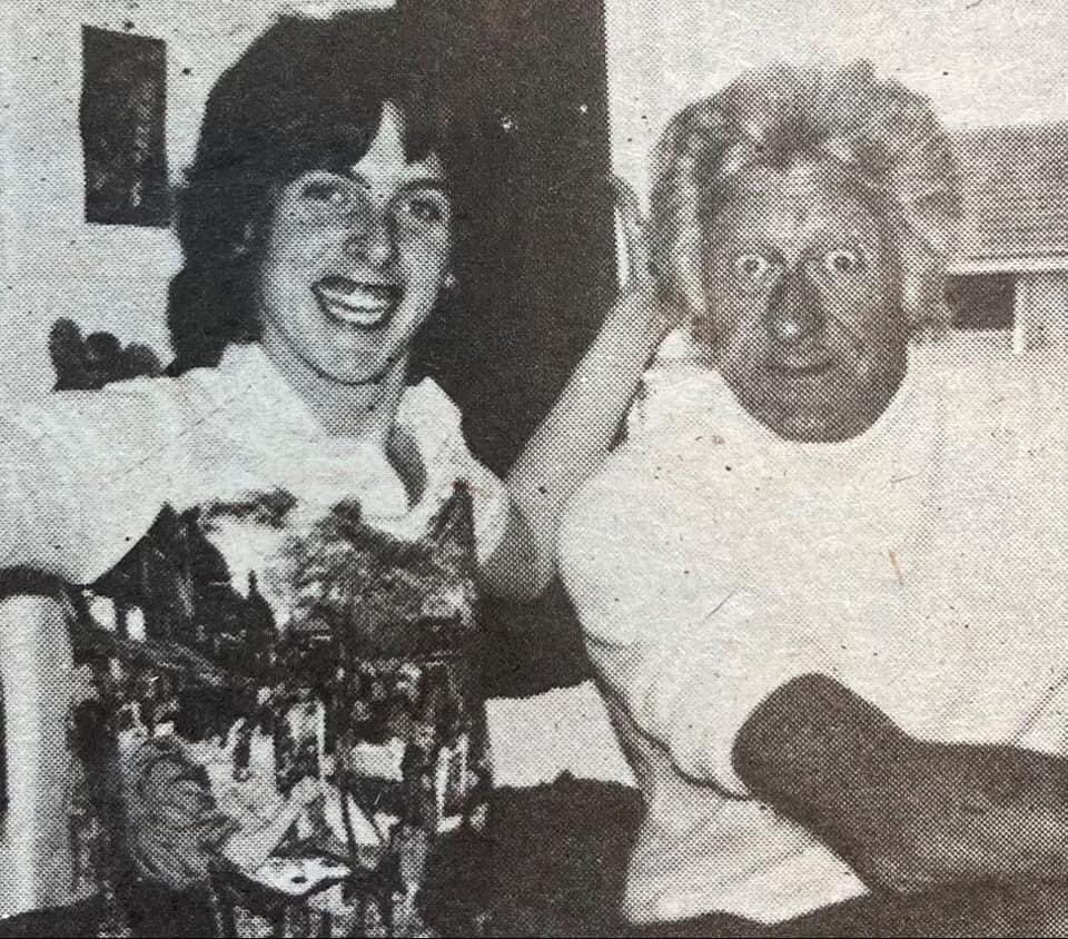 A young Peter Capaldi  with Jon Pertwee 

#DoctorWho 

#DrWho