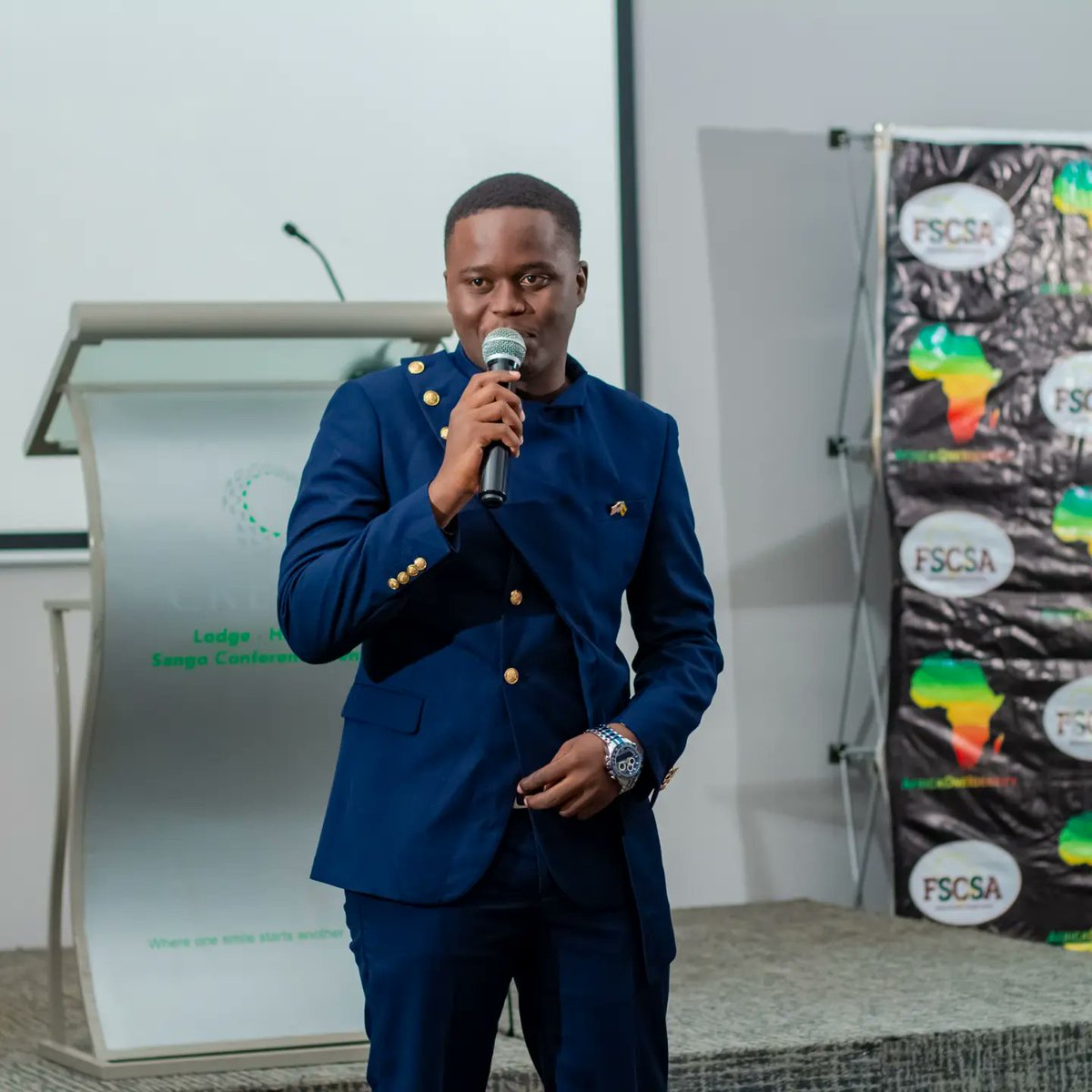 SPEECHBRIGADE's tweet photo. I had an incredible experience hosting the One Africa Identify 3-day Business seminar in Harare! It was inspiring to connect with amazing entrepreneurs from across Africa. https://t.co/rfJwF47lMQ