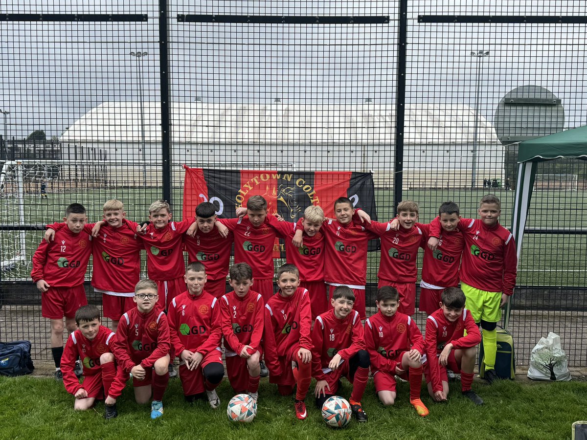 Colts2012s's tweet image. Great day of football from this lot on Saturday at the Blantyre Celtic tournament. Beat on penalties in the final but some of football played was superb and looking forward to them officially starting 11s. 🔴⚫️