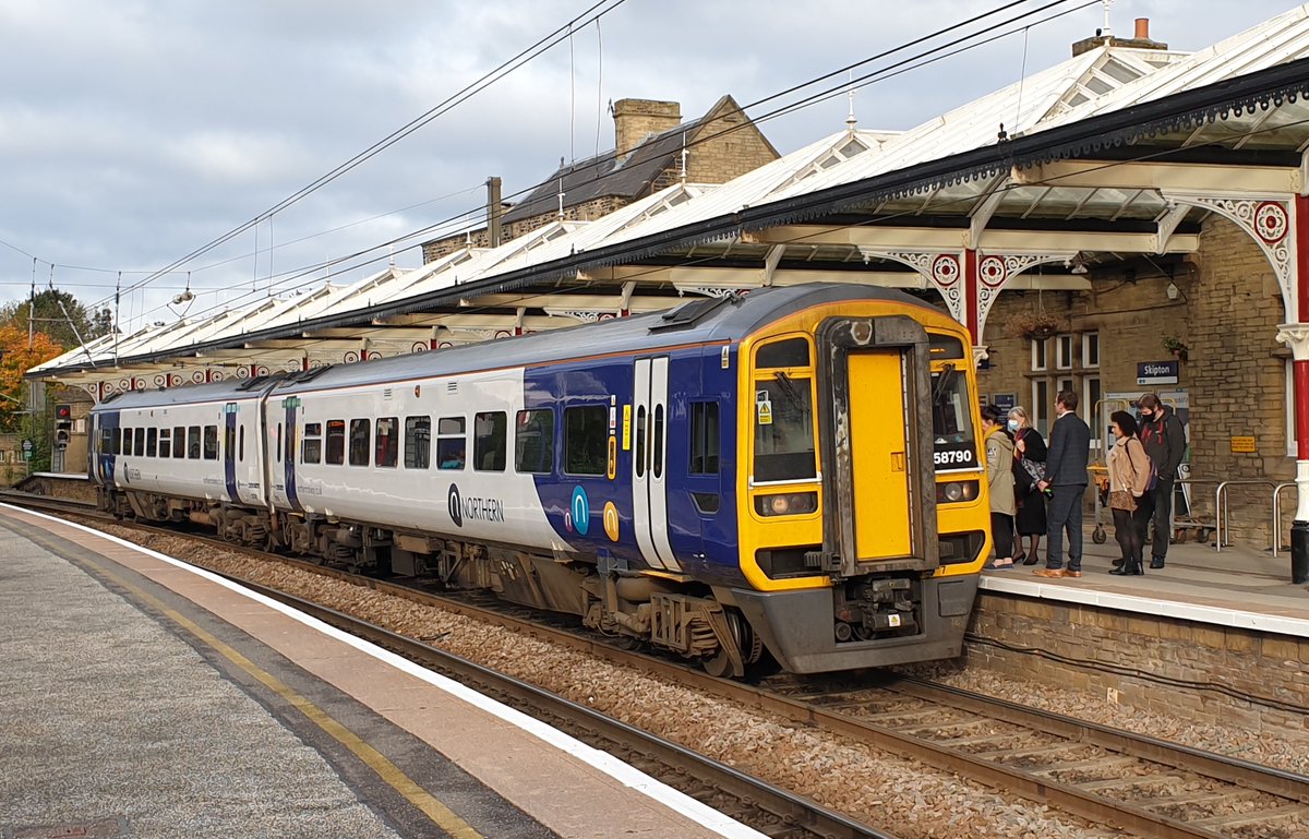 Due to strike action by ASLEF no Northern train services will run this Thursday 9th May. This includes @setcarrailway & @TheBenthamLine. 
dalesbus.org/cravenconnecti… provides alternative buses between Skipton, Settle & Lancaster.     

northernrailway.co.uk/travel/strikes