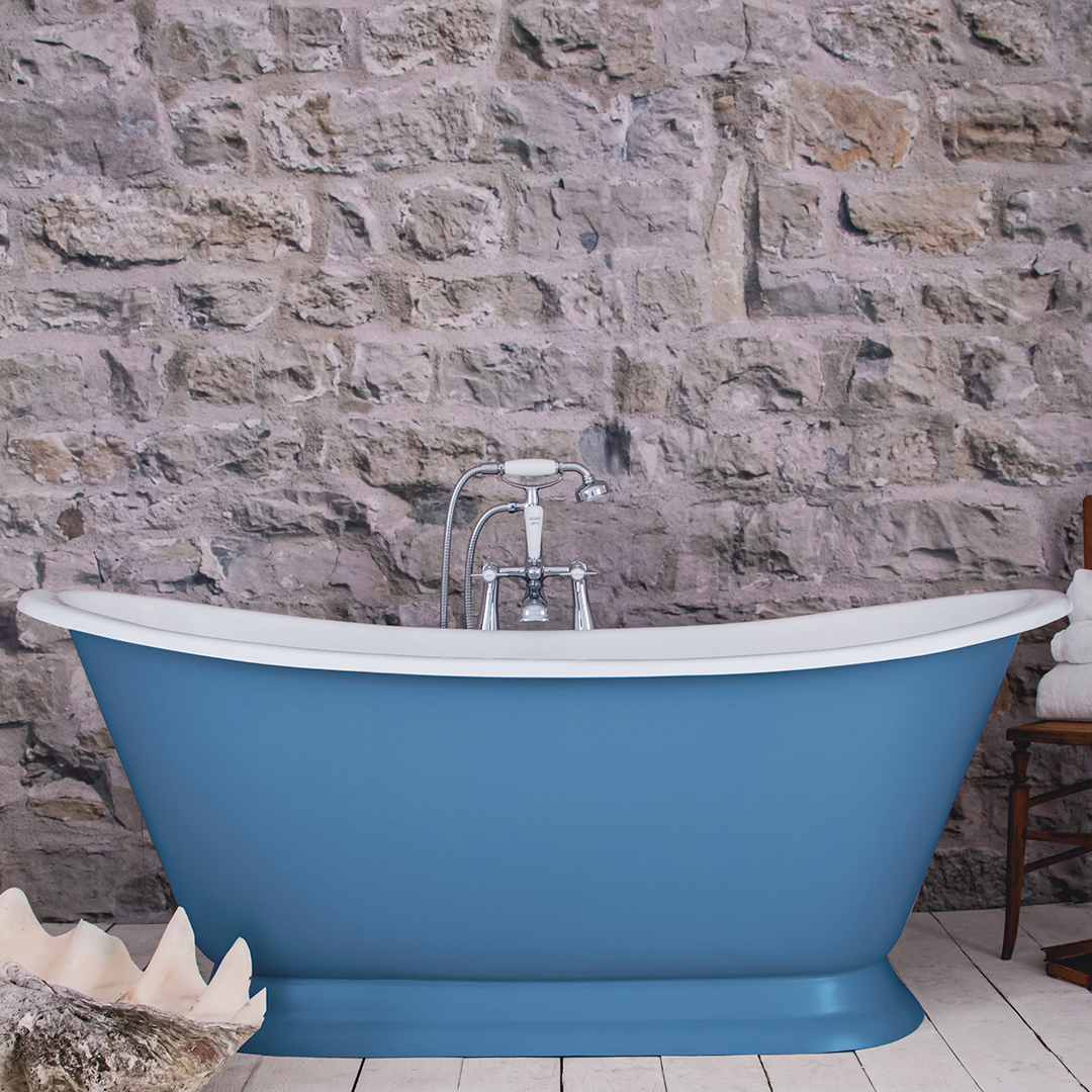 Looking to add a pop of colour to your bathroom? 💙

Featuring The Galleon in Lulworth Blue! 

The gentle tones of blue creating a soothing atmosphere in your home 🛁