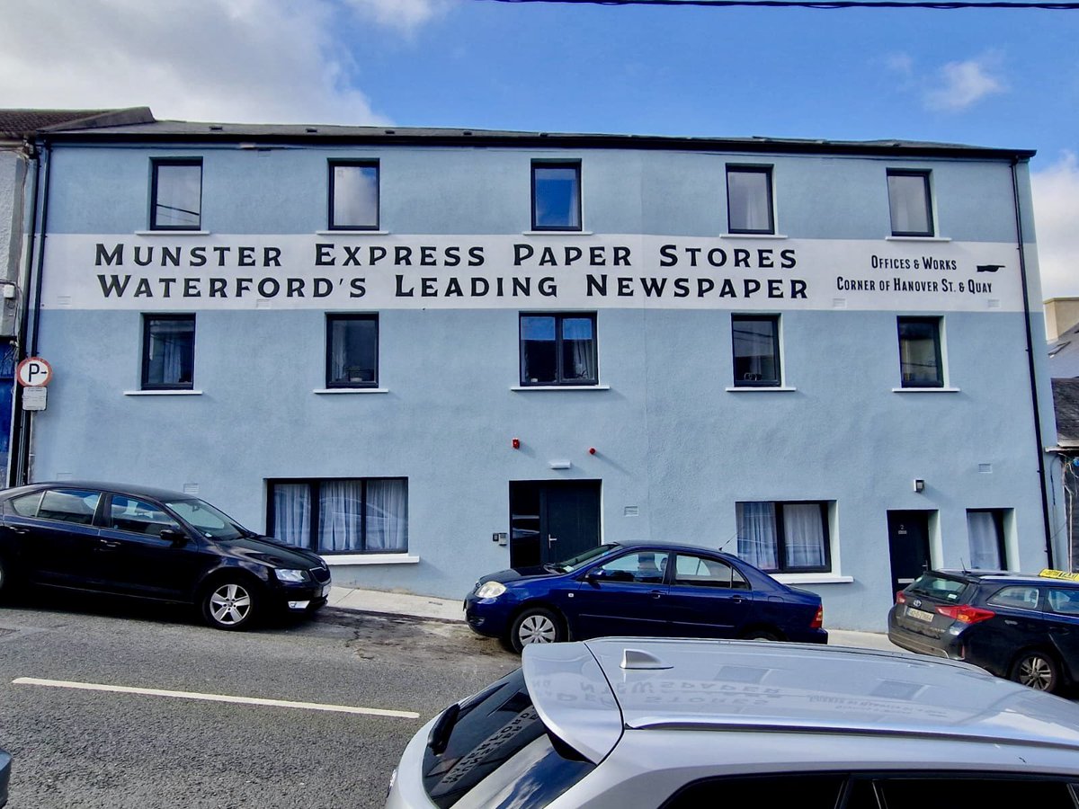 Repainting of @munsterexpress #heritage #sign at Thomas Hill #waterford by #macksigns (Feb 2023)…