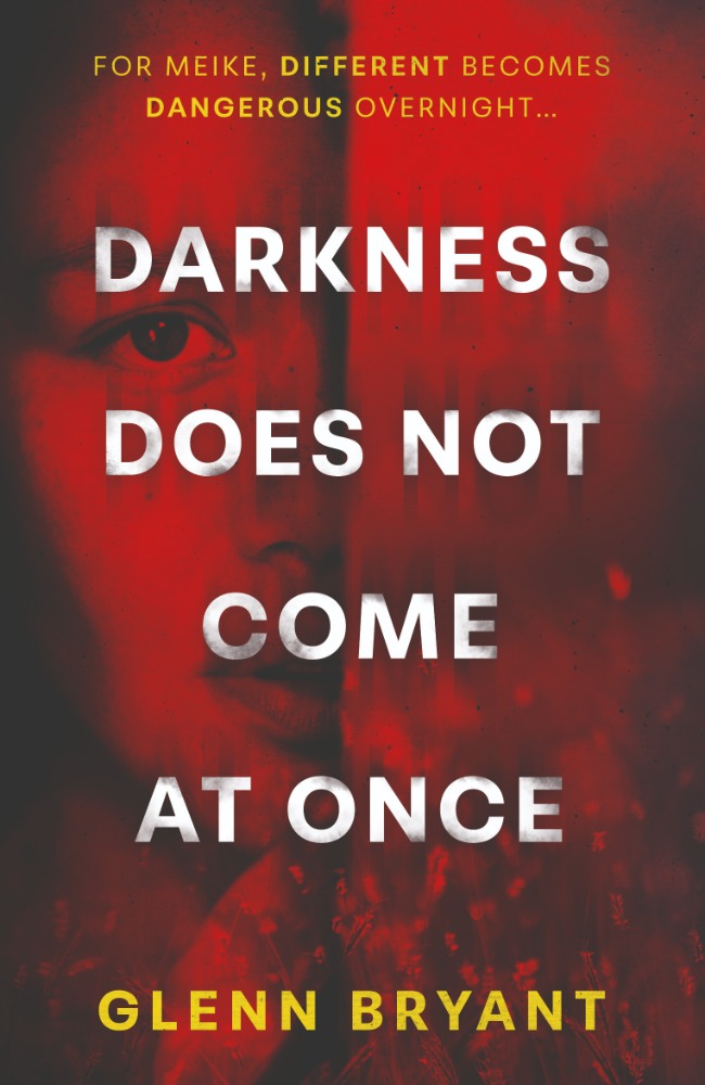 What a privilege today to host this fabulous #guestpost from @GlennMBryant author of #DarknessDoesNotComeAtOnce wp.me/p5IN3z-kxG @BookGuild