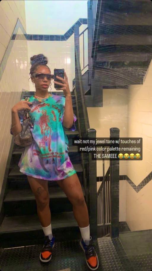 AngelaSneed14's tweet image. 99 problems but none of them ain’t been ugly🫥🌻🫀🛸🧬❤️‍🔥❤️‍🔥 ✨
.
.
.
.
.
Shoes and top from @top5ivegems🔌🔥
.
.
.
.
.
#Selflove #Selflovetips #Selfcaretips #rockstardenimusa #rockstarorginal #LessonOfTheDay #Always #Stay #Far #Away #From #Mad #People 🙏🏾 # 🫴🏾