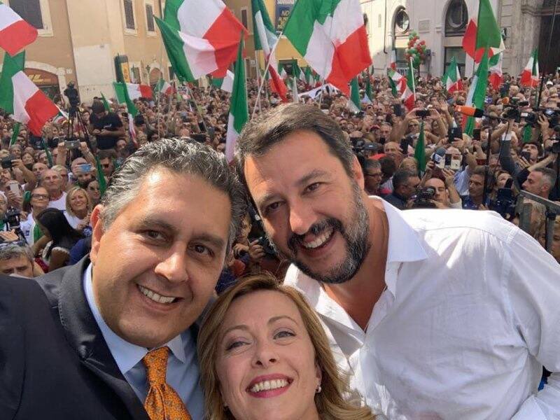 #Toti ai domiciliari per corruzione. L'orgoglio italiano.