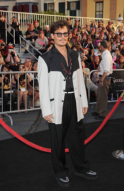 Johnny Depp at the world premiere of Pirates Of The Caribbean: On Stranger Tides at Disneyland in Anaheim on May 07, 2011 (📸 Jason Merritt).