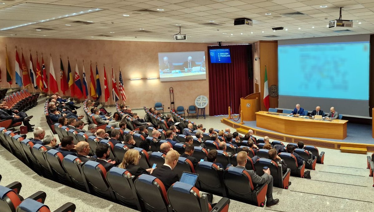 NATO_DefCollege's tweet image. 💡How does Italy’s #360degree approach to defence and security align with #NATO’s objectives? 🇮🇹🤝🌐

Senior Course 144 took part in Italian Days, a two-day tour in Rome during which Course Members learned about Italy’s strategic concerns and priorities.

ndc.nato.int/news/news.php?…