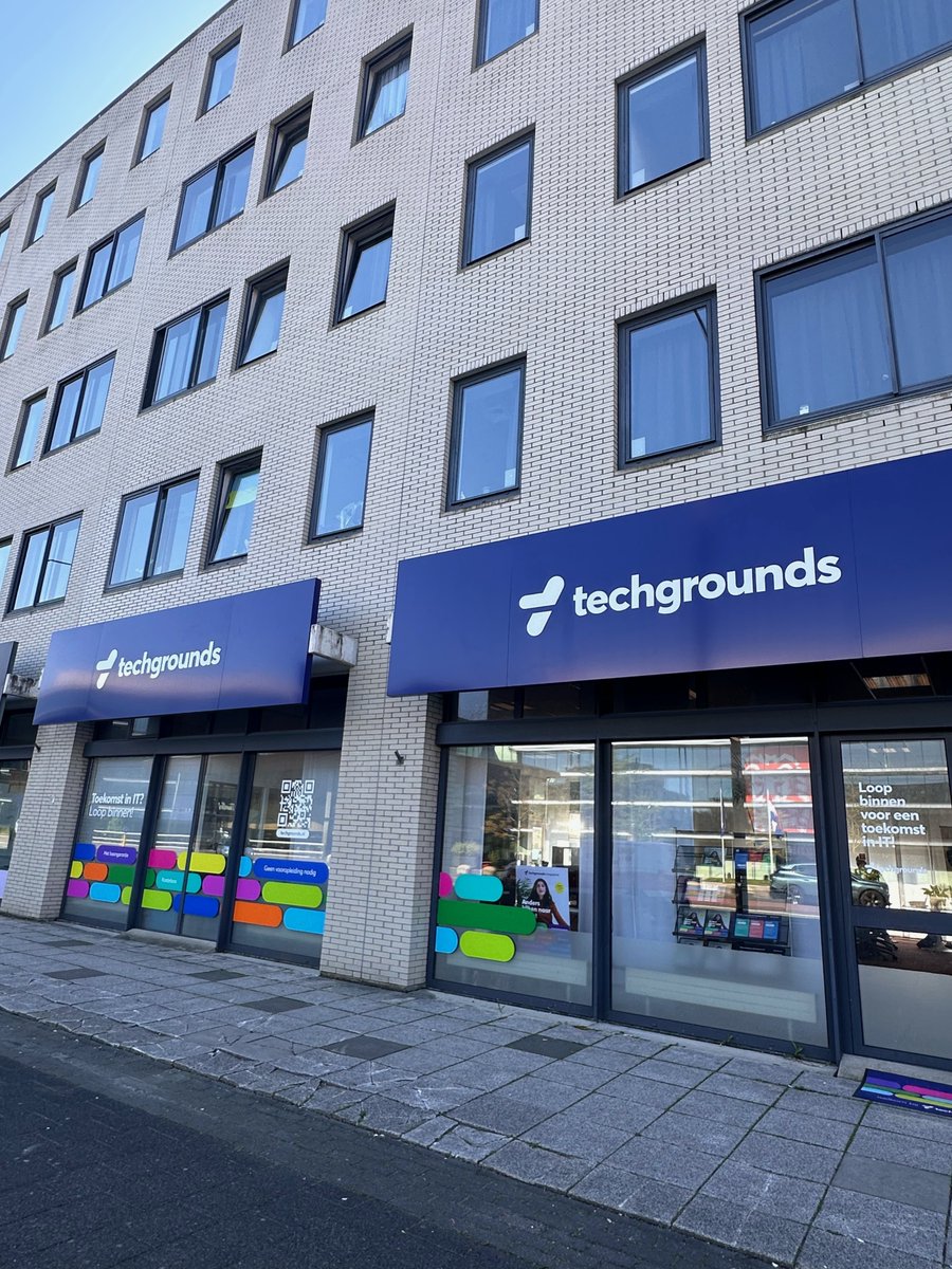 Today in Amsterdam 🇳🇱 attending two events at @Techgrounds_NL, our RegioStars winners. TechGrounds training centres are open to provide IT training for unemployed people with no or limited IT skills and to help them to find a job. techgrounds.nl