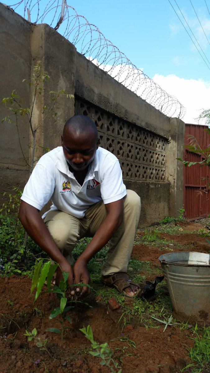 Liverpool School of Tropical Medicine - Kenya (@lstm_kenya) on Twitter photo Effects of #ClimateCrisis are not just a distant threat but a real and urgent one to human health. A Nurse midwife in Ijara Subcounty hospital <a href="/garissahealth/">Garissa County Health Department</a> shares firsthand experience and is at the Forefront of the Fight Against Climate Change. lstmed.ac.uk/news-events/bl… Effects of #ClimateCrisis are not just a distant threat but a real and urgent one to human health. A Nurse midwife in Ijara Subcounty hospital <a href="/garissahealth/">Garissa County Health Department</a> shares firsthand experience and is at the Forefront of the Fight Against Climate Change. lstmed.ac.uk/news-events/bl…