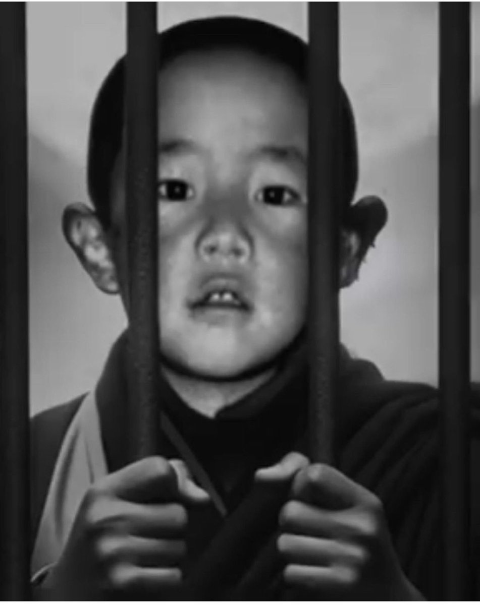 UGyalpo_Tibet's tweet image. Gedun Choekyi Nyima is the youngest political prisoner in the world. He was abducted at the age of six back in 1995 after being recognized the 11th Panchen Lama by CCP police. His entire family was arrested too.