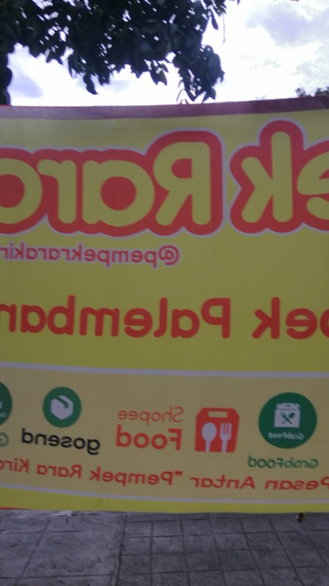 petandang's tweet photo. @BaseBDG Pempek Rara Kircon nih enakk https://t.co/fbau2yktDH