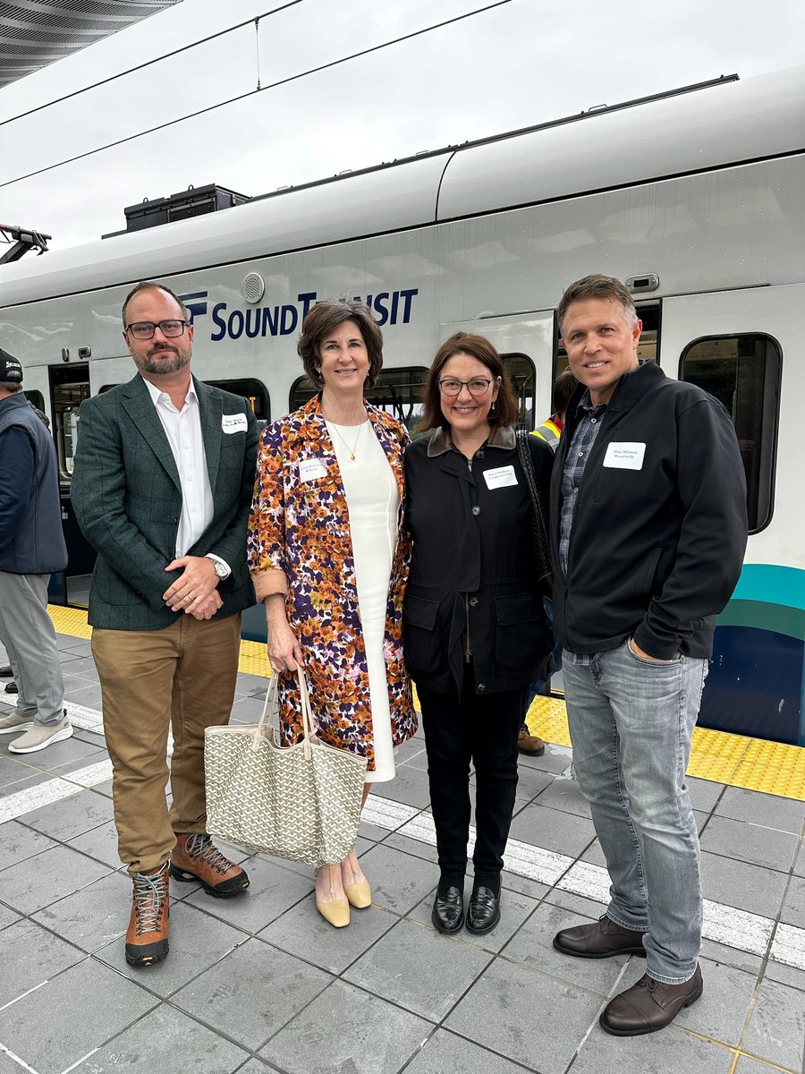 Here’s a sneak peek of the @SoundTransit 2 Line. 8 stations between Bellevue & Redmond will open this Saturday, April 27. 🚈 Exciting to see this project coming online, better connecting Eastsiders to work, fun, & their loved ones. More info at soundtransit.org/discover2line