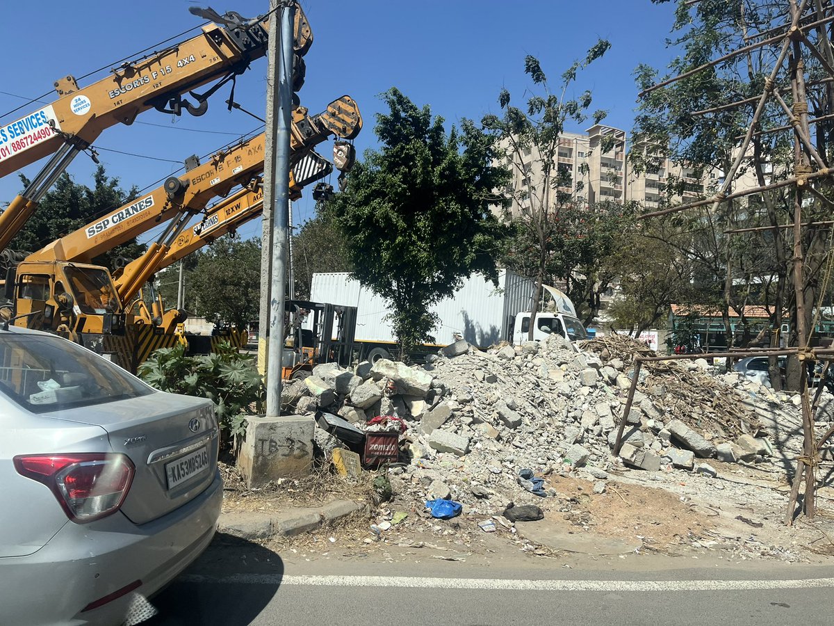 @mahadevapuratrf Sir, Don’t understand as a public - what is the issue at Hoodi junction .. why can’t the police barricade the occupied area permanently and make it look nice. why are repeatedly the cranes come back and parking ? Build Trust in public sir