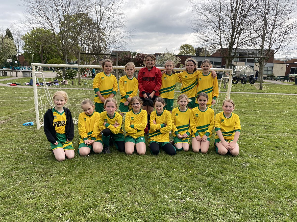 A great afternoon for our Year 3/4 girls footballers! They played in a competitive tournament against other schools with the B team finishing 6th and A team finishing in 2nd!😊💚💛