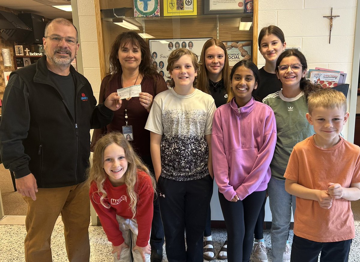 Sacred Heart School tweet media