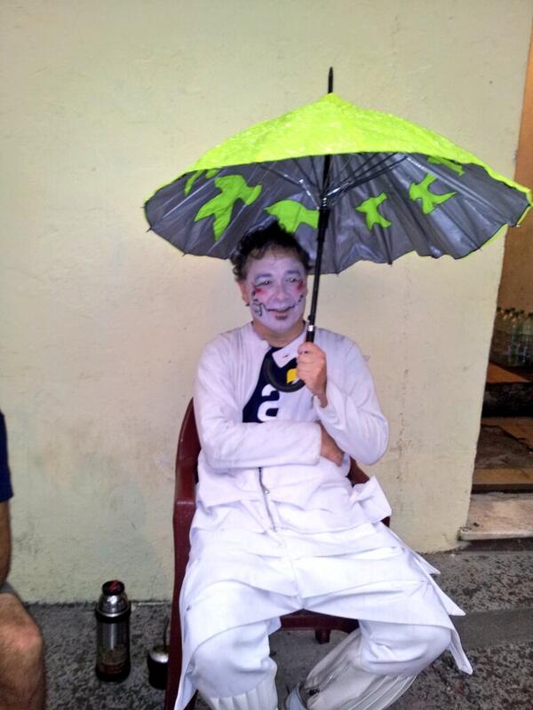 fritopendej's tweet image. Che @CosseCarolina, ya que todavía sos intendente, avisale a @pablointhamouss que terminó el carnaval y que se dé una vuelta por el teatro de verano pero para ponerse a laburar y coordinar semáforos de Sarmiento a E.Acevedo que de mañana trancan todo. #SemaforosInteligentes #Humo