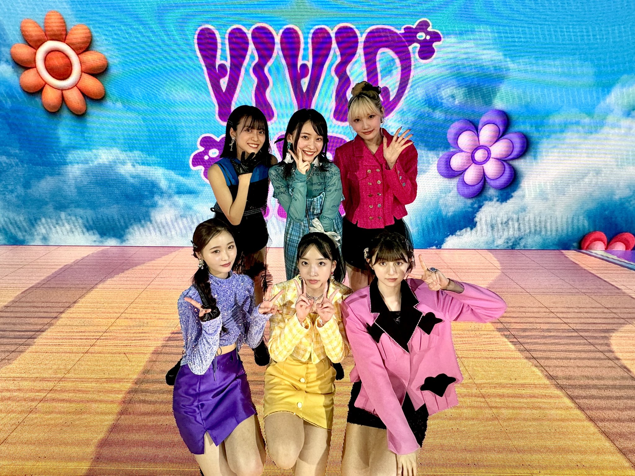 GMA0apNasAAquAr?format=jpg&name=large