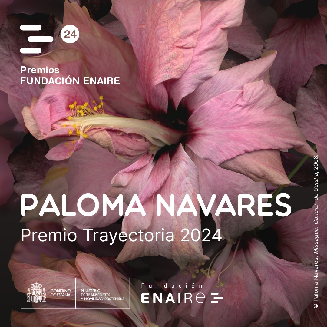 En esta edición de @photoespana, también podéis encontrar en el @RJBOTANICO la Exposición dedicada al Premio Trayectoria de la Fundación ENAIRE, que este año, en su quinta edición, corresponde a @PalomaNavares 👏 @ENAIRE @transportesgob @la_fabrica