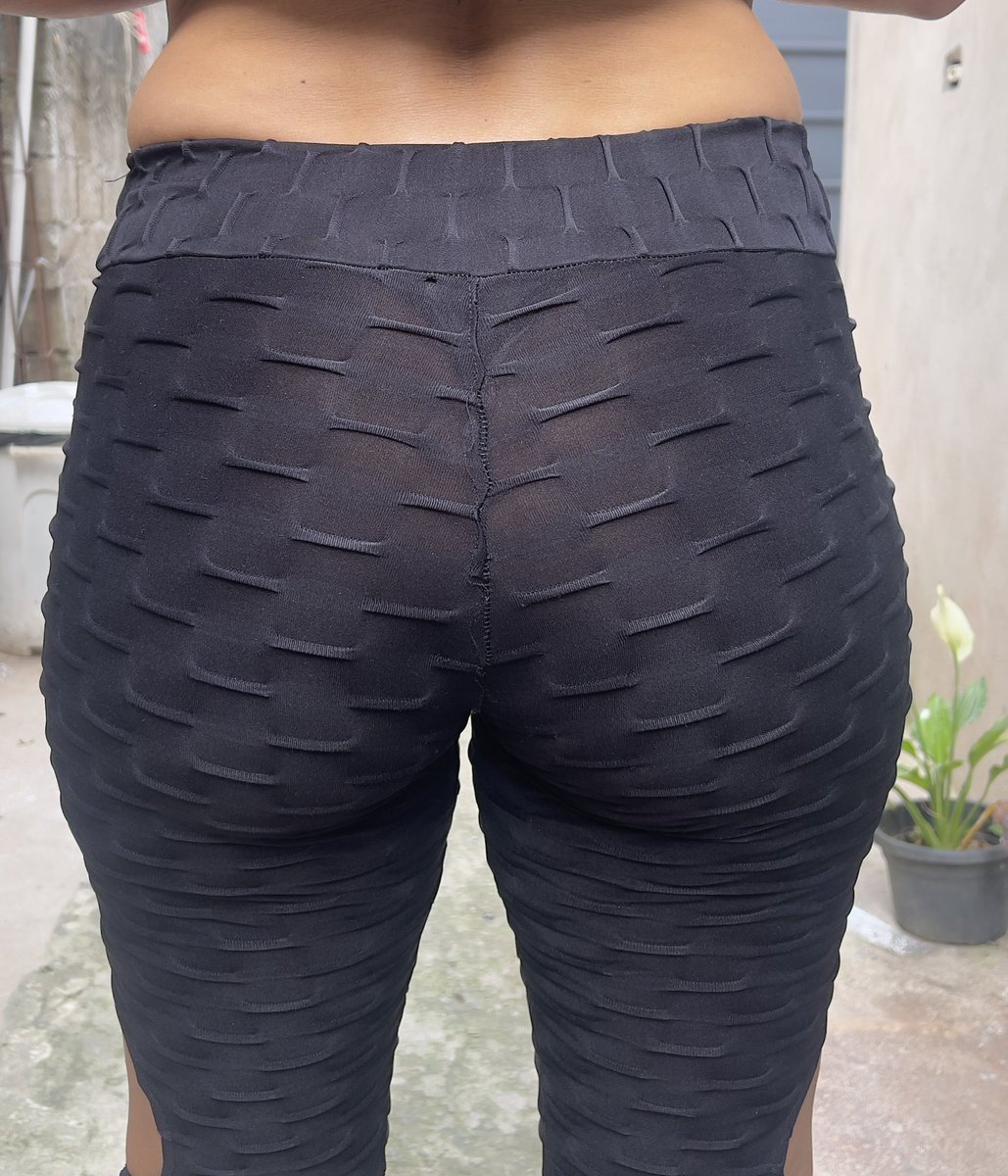 FlaviaFreitasXv's tweet photo. #casada pode ir pra academia assim ?
E logo no #DiaDoCorno  !!!

@BronhaDivulga 
@DivulgaCasadass 
@oficial_safadas 
@EsposasPiranhas 
@Esposascuckold1 
@CasadasTaradas 
@ClubeCuckold 
@SomenteBundas 
@SINGLEHOTbr https://t.co/8rJ5xRmLDf