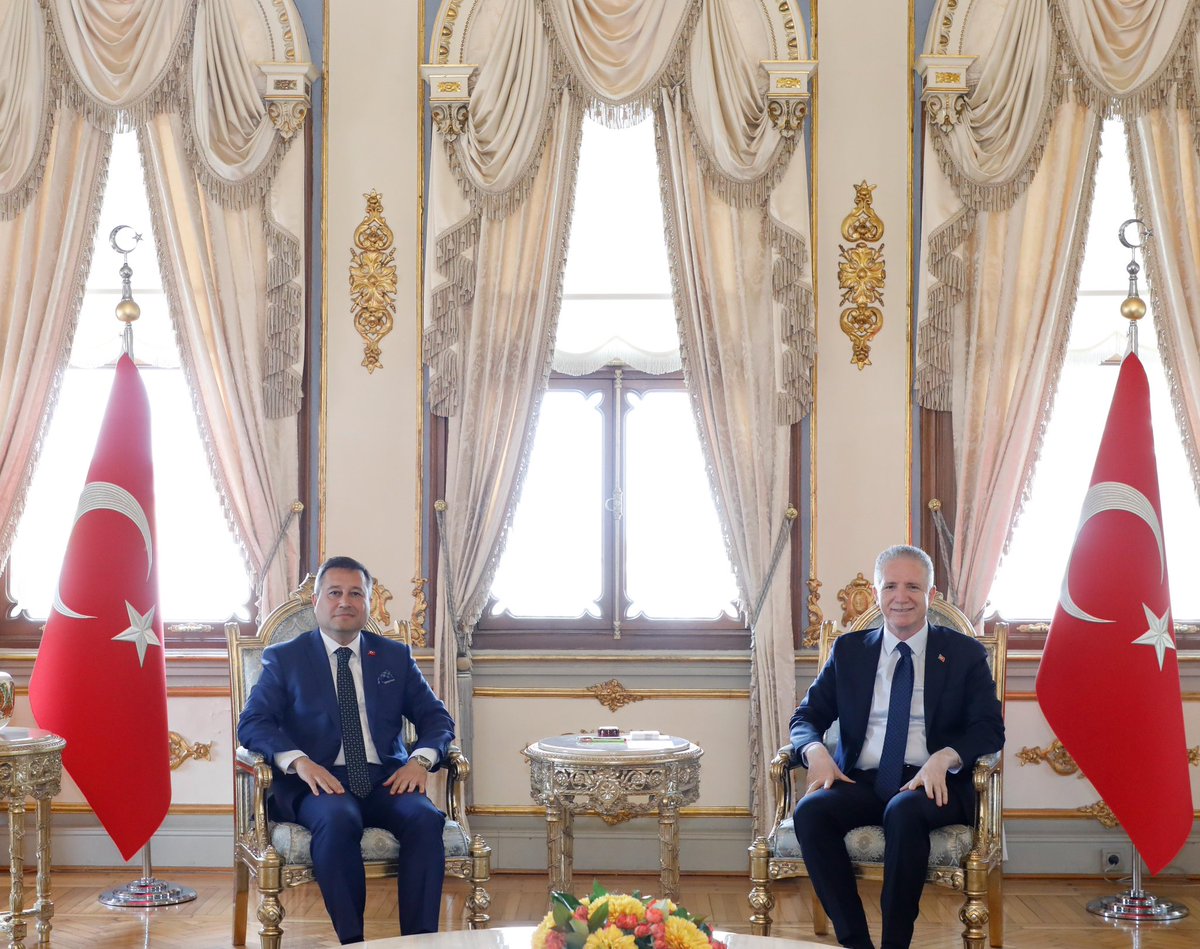 Ceza ve Tevkifevleri Genel Müdürü Enis Yavuz Yıldırım, Valimiz @gul_davut'u ziyaret etti.