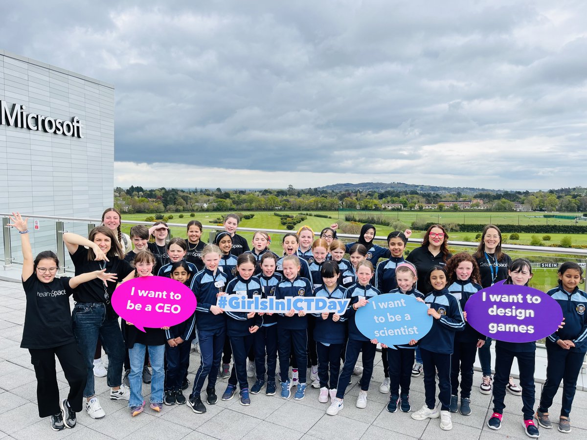 A whopping 100 schools across the island of Ireland joined us for our #GirlsInICT Day live event. Thank you for taking part 🤩.

Special thanks to Scoil Mhuire GNS & our Dream Space Ambassadors from Alexandra College who were with us in #MSDreamSpace every step of the way 👏