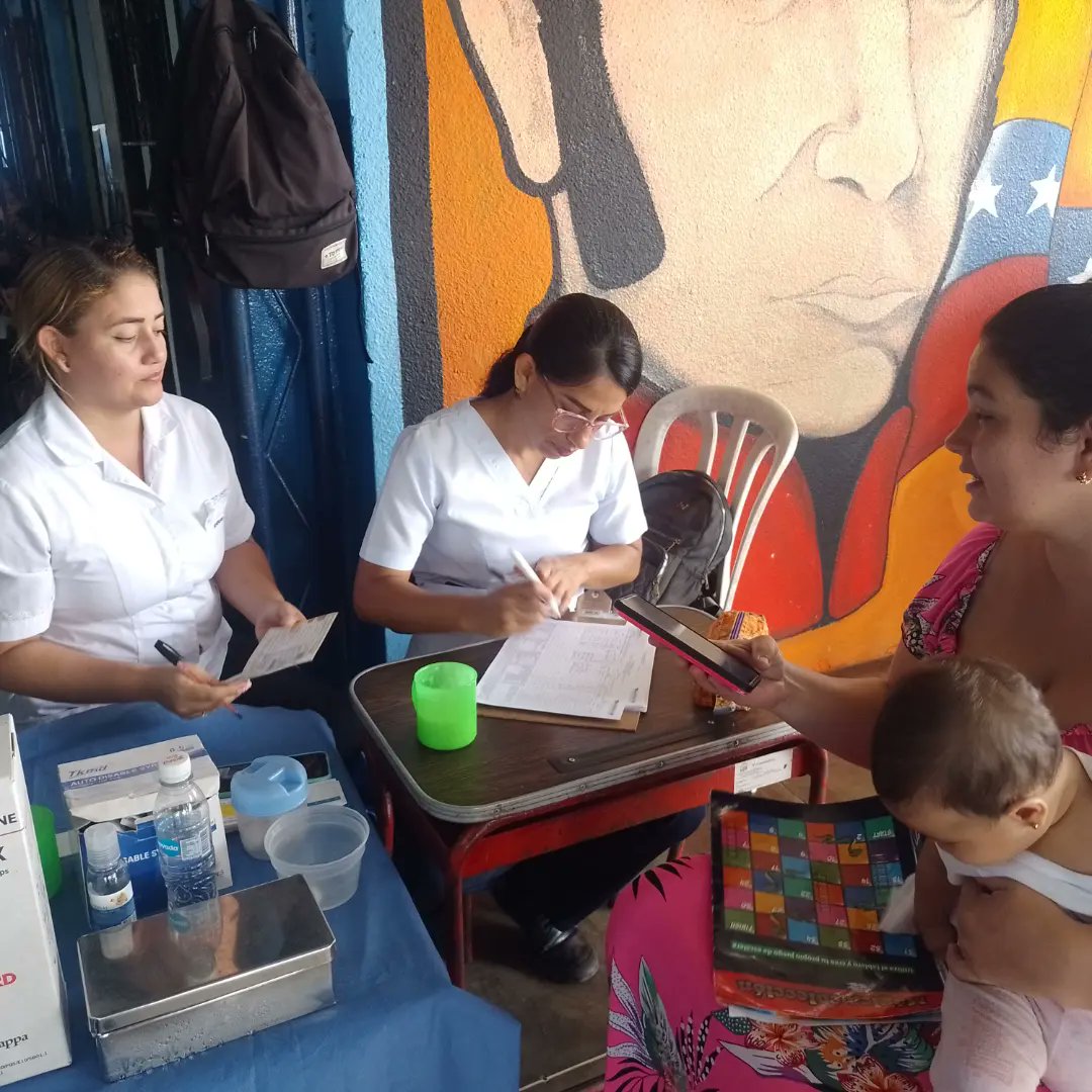 La U.E.E Profesor Pablo Emilio Ostos abre sus puertas al personal del Ipasme Rubio, para ser beneficiados con el Plan Ipasme va a la Escuela y  ser atendidos con diferentes consultas, charlas educativas y actividades recreativas.