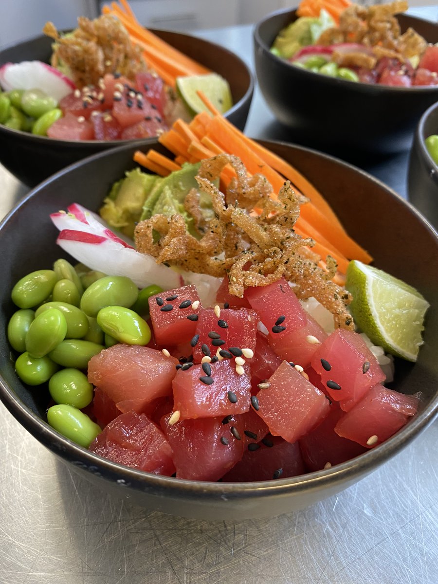 Throwback to this #Beauty of a Poke Bowl curated by Chef Eliott last week for a client event: and THAT is why our tagline is #WeKnowFood folks 🌈🥣👌 #TBT #ThrowbackThursday #Tuna #PokeBowl #BigTuna #TopChef #CulinaryArt #CanadasFoodIsland #ChefLife #WhatWeDo