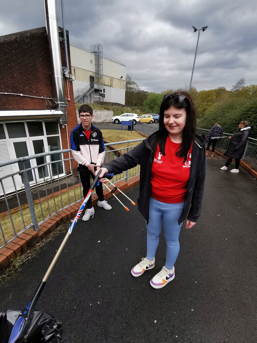ILS @ Coleg y Cymoedd (@cymoeddils) on Twitter photo Gwneud ein rhan dros Ddiwrnod y Ddaear🌎
Doing our bit for Earth day 🌎 @ColegyCymoedd
<a href="/CyC_Foundation/">Cymoedd Foundation</a> Gwneud ein rhan dros Ddiwrnod y Ddaear🌎
Doing our bit for Earth day 🌎 @ColegyCymoedd
<a href="/CyC_Foundation/">Cymoedd Foundation</a>