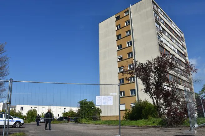 Évacuation de la tour Xaintrailles à #Montargis : un cadavre retrouvé dans l'un des appartements #Loiret
larep.fr/montargis-4520…