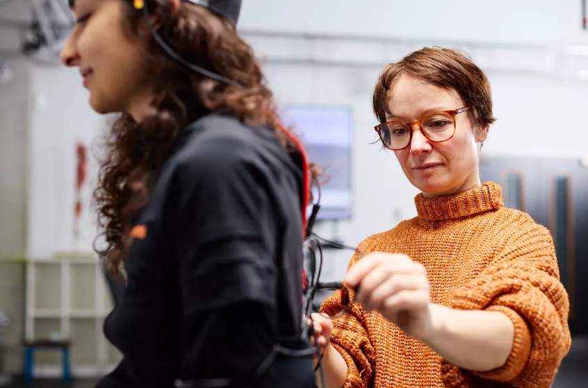 Manchester Metropolitan Uni tweet media