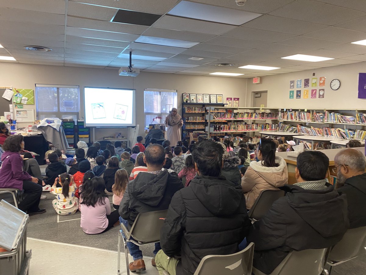 ⁦<a href="/TDSB_JGWorkman/">J. G. Workman P.S.</a>⁩ k-3 Ss and parents with Rukshana Khan #Kingfor theDay @LC3⁦<a href="/LC3_TDSB/">TDSB LC3</a>⁩ ⁦<a href="/LizBHolder/">Liz Holder</a>⁩