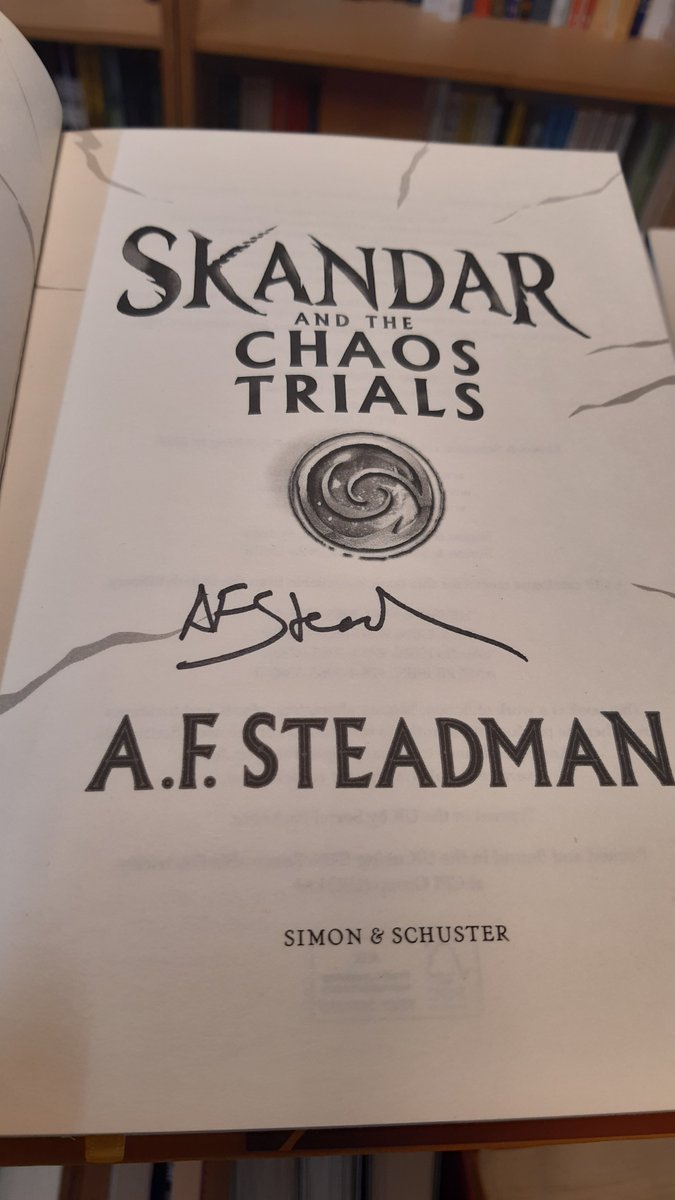 Happy Publication Day to @annabelwriter 's Skandar and the Chaos Trials, the third installment in this enchanting series! We have exclusive signed editions in stock, and once they're gone, they're gone, so make sure to stop by to pick a copy up!🦄 @simonkids_UK #ChooseBookshops