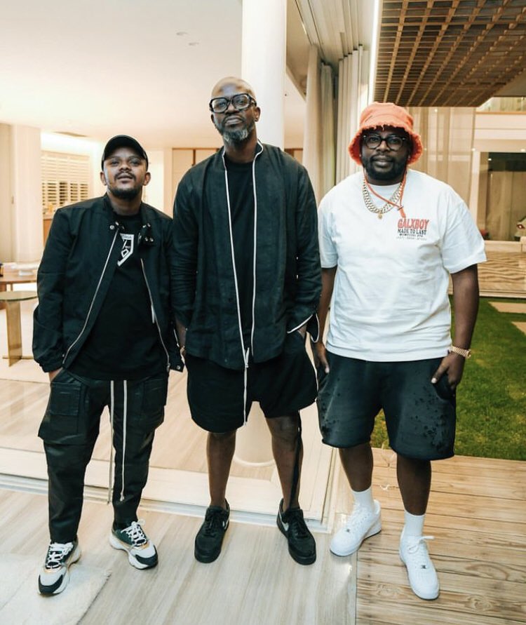 📸 DJ Maphorisa shares a new photo together with Kabza De Small, Black Coffee & Oskido. 🚀