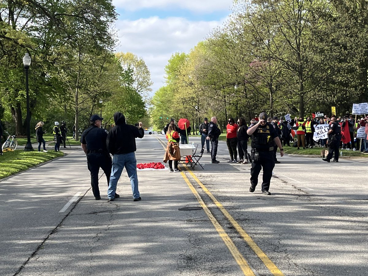 IMPD respects and values the right of people to peacefully assemble and protest. However, obstructing traffic is unlawful and is subject to arrest. We continue to ask protestors to move out of the middle of the street.