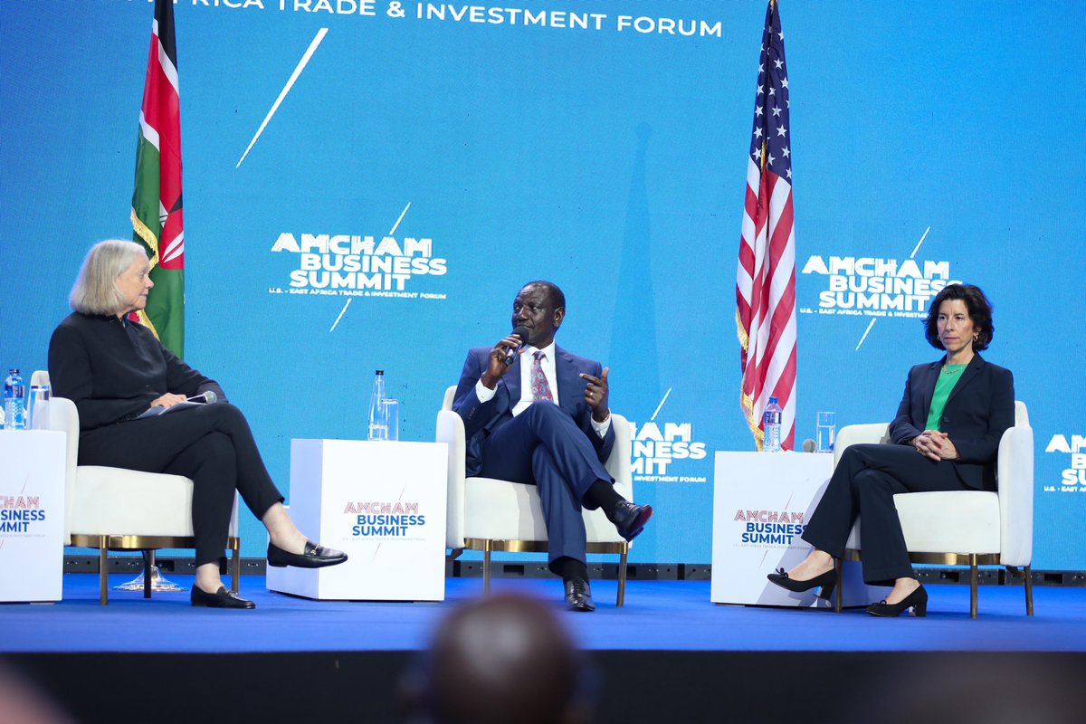 Excellent conversation with <a href="/WilliamsRuto/">William Samoei Ruto, PhD</a> &amp; <a href="/SecRaimondo/">Secretary Gina Raimondo</a> about strengthening 🇺🇸🇰🇪 trade ties.  #AmChamSummit2024 #USKEat60